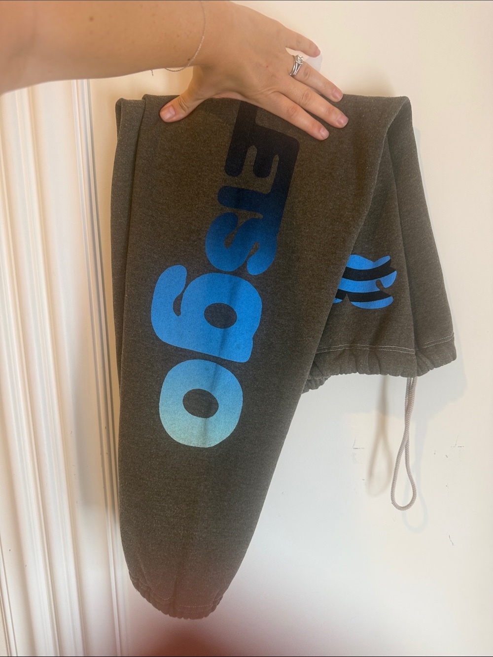 FREECITY Lets Go hummingbird sweatpants in a gray colorway S